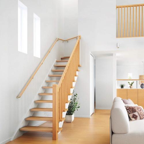 室内楼梯扶手设计规范有哪些？实木楼梯扶手设计原则